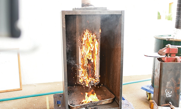 Test of fire from dust collector filter